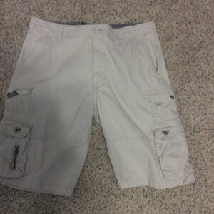 Plugg Men's Shorts 32